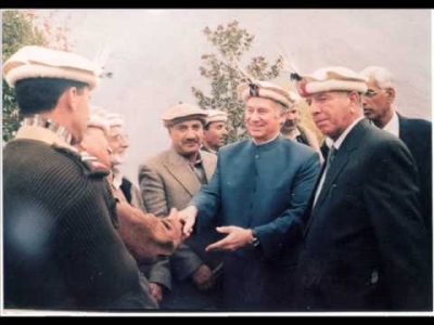 Hazar Imam visits Chitral in 2003